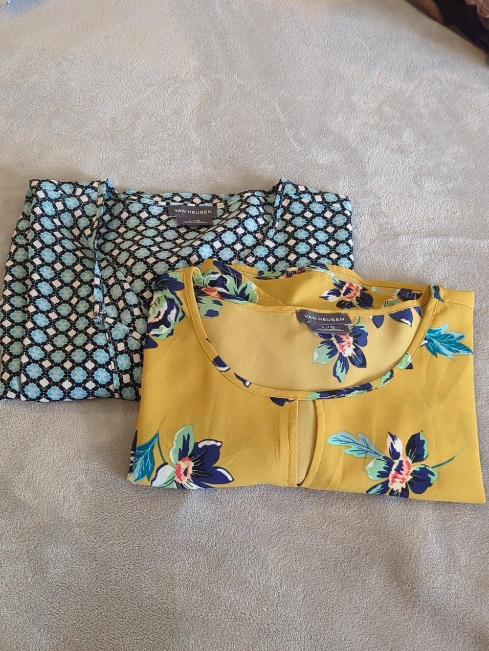 Van Heusen Yellow Floral Scoop Neck Blouse with Teal & Navy Accents